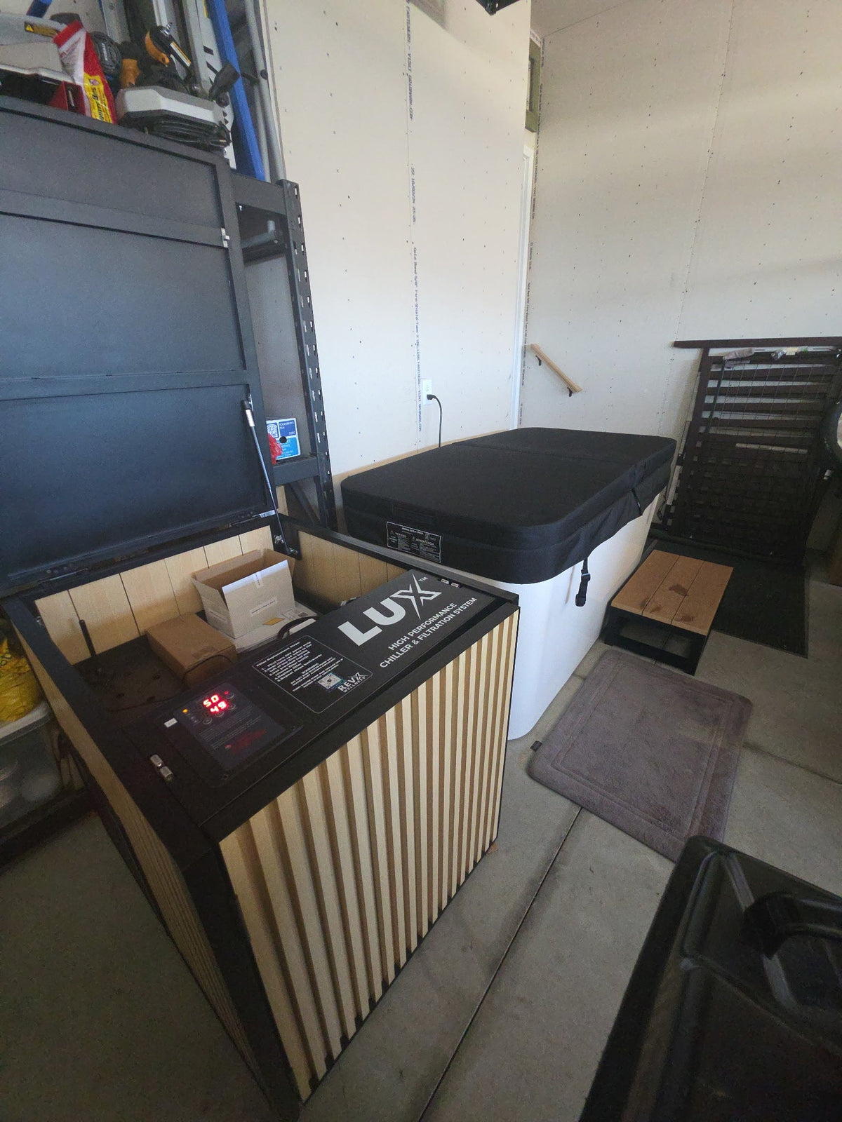 RevX Acrylic X Tub Cold Plunge + LUX High Performance Chiller and Filtration System - | Patioza