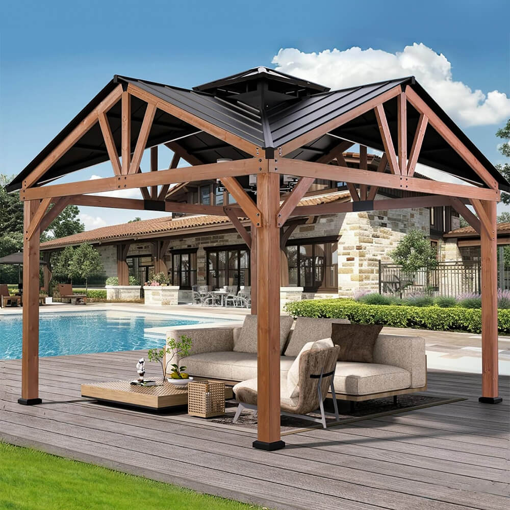 The Must-Have Accessories for a Perfect Outdoor Movie Night - Patioza