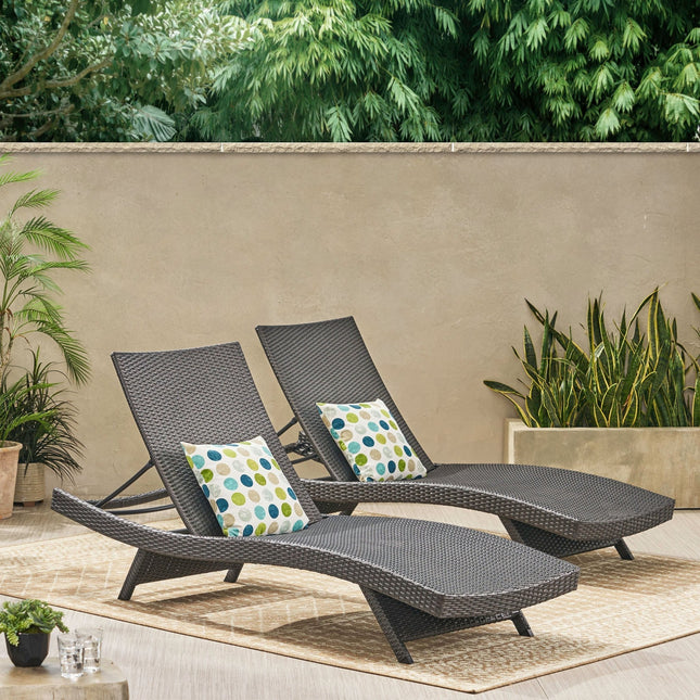 SALEM PE WICKER CHAISE LOUNGE - Patio Furniture | Patioza