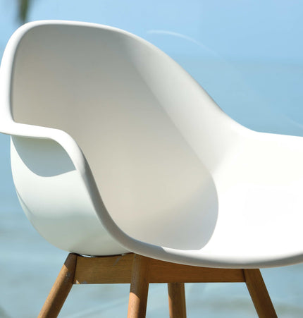 Rinjani Rectangular Table and 6 Chamonix Arm Chair