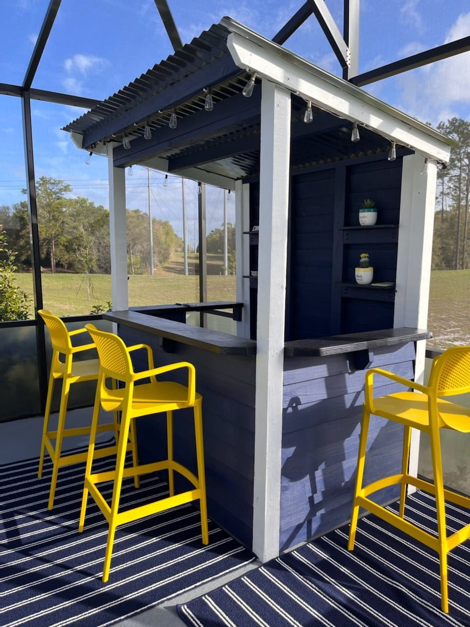 6 x 4 The Temple Bar (SMALL) - Outdoor Bar Structures | Patioza