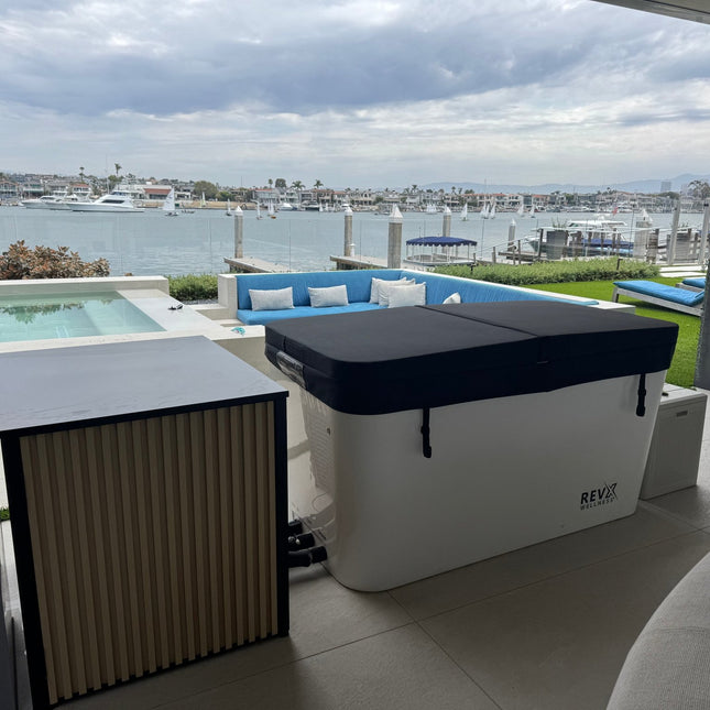 RevX Acrylic X Tub Cold Plunge + LUX High Performance Chiller and Filtration System - | Patioza