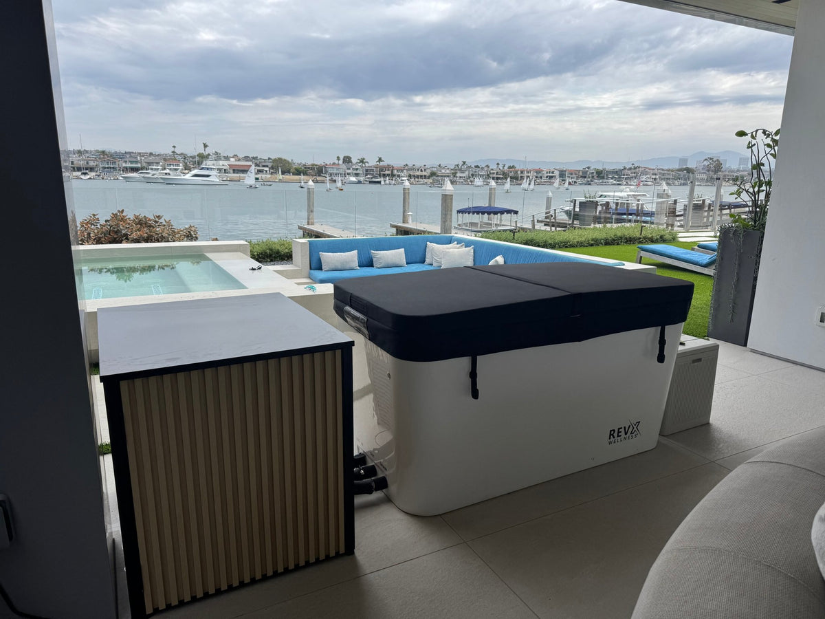 RevX Acrylic X Tub Cold Plunge + LUX High Performance Chiller and Filtration System - | Patioza