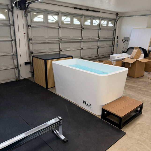 RevX Acrylic X Tub Cold Plunge + LUX High Performance Chiller and Filtration System - | Patioza