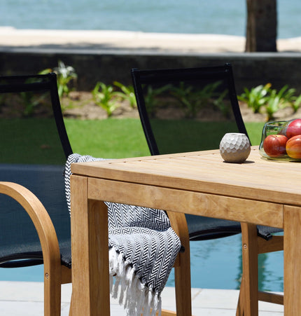 Rinjani Rectangular Table and 6 Manhattan Black Armchair