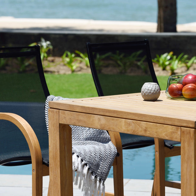 Rinjani Rectangular Table and 6 Manhattan Black Armchair