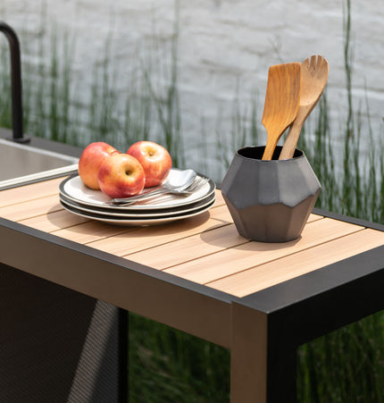 Panama Dark Outdoor Kitchen