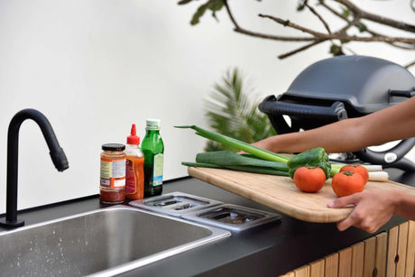 Portals Dark Outdoor Kitchen - | Patioza