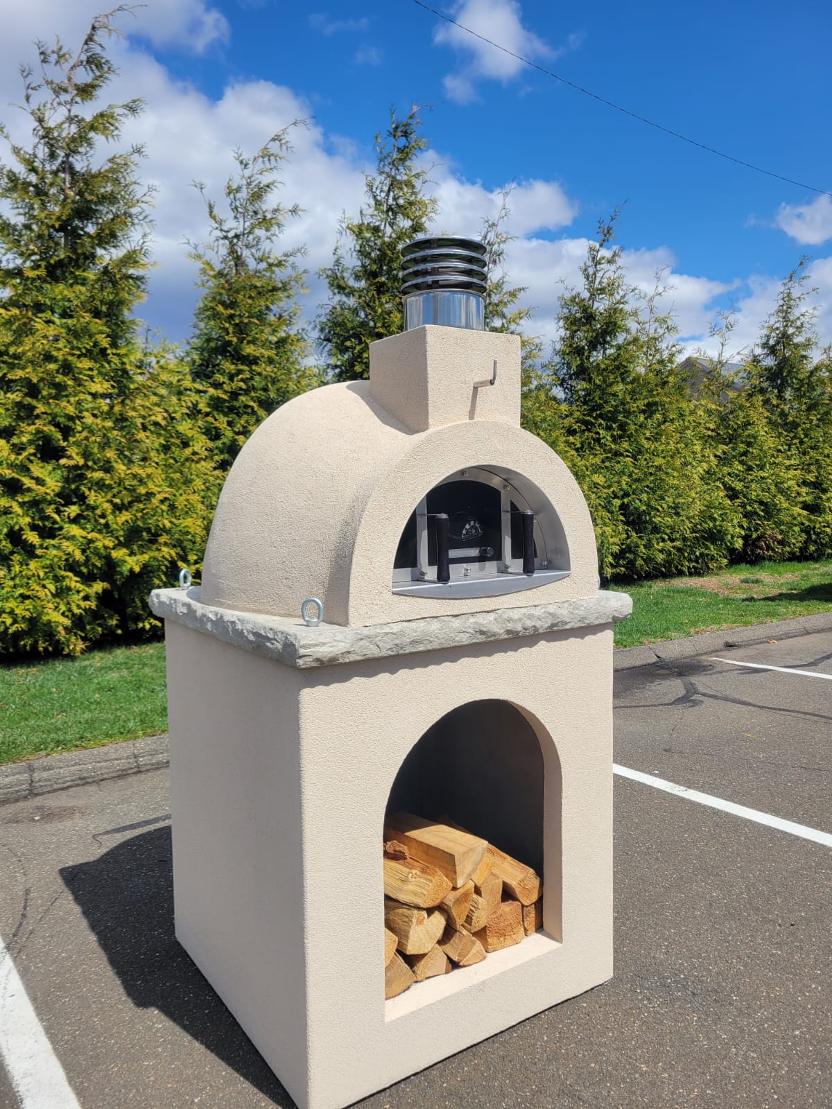 Traditional Wood Fired Brick Pizza Oven - Sierra Dune with Matching Base - Traditional Wood Fired Brick Oven | Patioza
