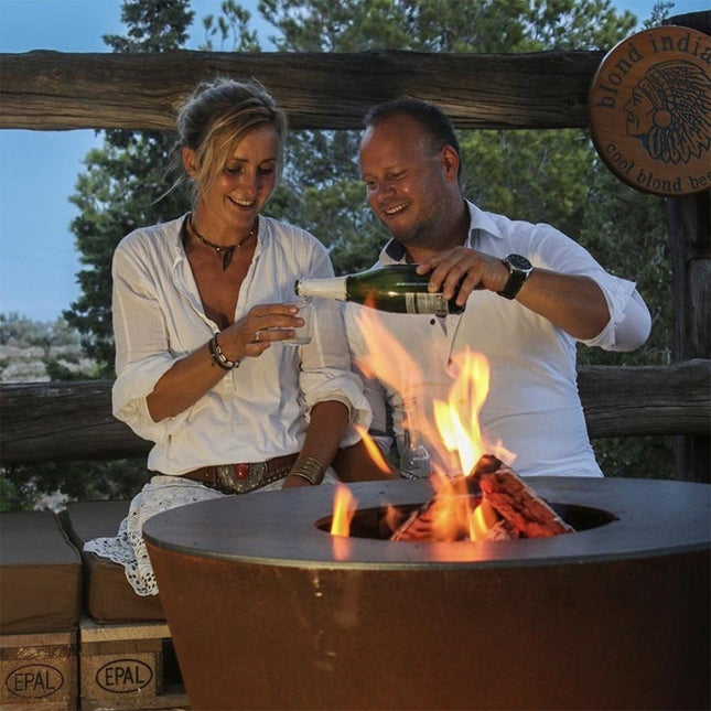 Arteflame ONE30 — 30″ One Series Flat-Top Charcoal Grill & Fire Bowl (Single-Piece CORTEN Steel) - All Products, Arteflame Grills | Patioza