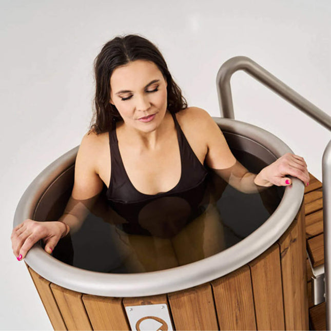 Icetubs IceBarrel Thermowood And Fiberglass Cold Plunge Immersion Tub (SAK68129) - Chillers | Patioza