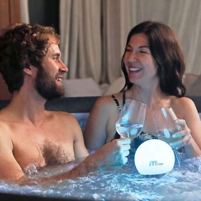 MSpa Aurora Urban Series Six-Person Inflatable Round Hot Tub With Hydro Massage [U-AU061] (SAK19375) - Hot Tubs | Patioza