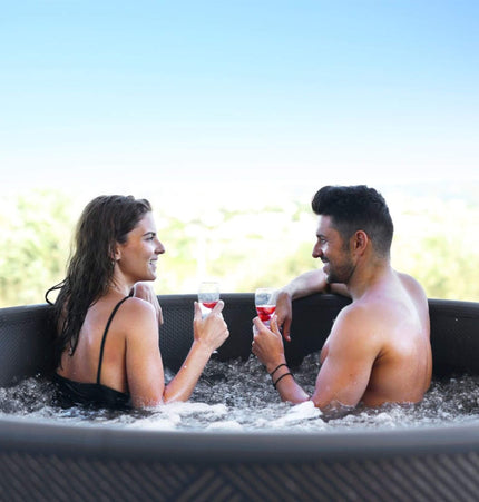 MSpa Mono Frame Series Luxury 6 - Person Inflatable Round Hot Tub With WIFI Control [F - MO063W] (SAK75263) - Hot Tubs | Patioza