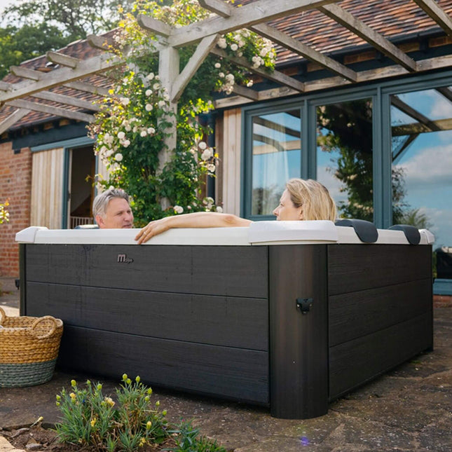 MSpa Oslo Supreme 6-Person 120 Jets Square Spa W/ LED Lights & Integrated App Control [F-OS063W] (SAK93516) - Hot Tubs | Patioza