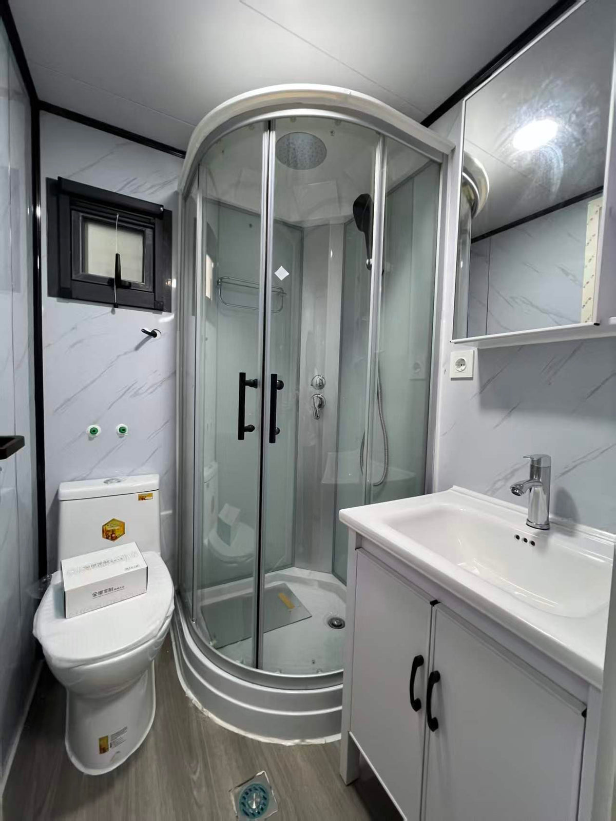 Tiny Homes Expandable & Fully Equipped - | Patioza