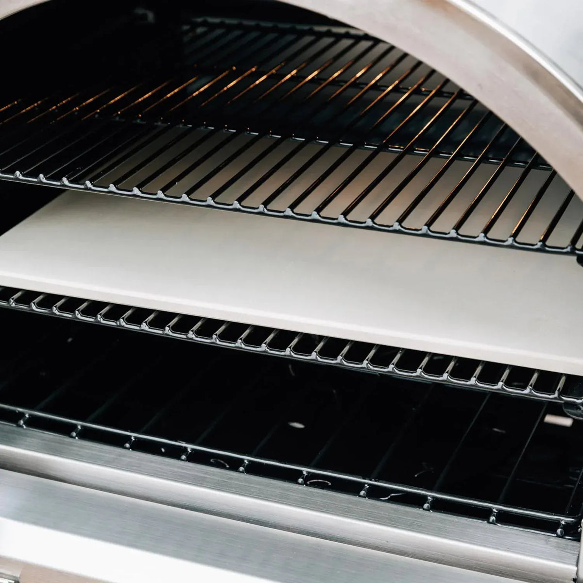 Summerset 60" Outdoor Freestanding Gas Pizza Oven [SS - OVFS - LP/NG] (SAK17543) - Pizza Ovens | Patioza